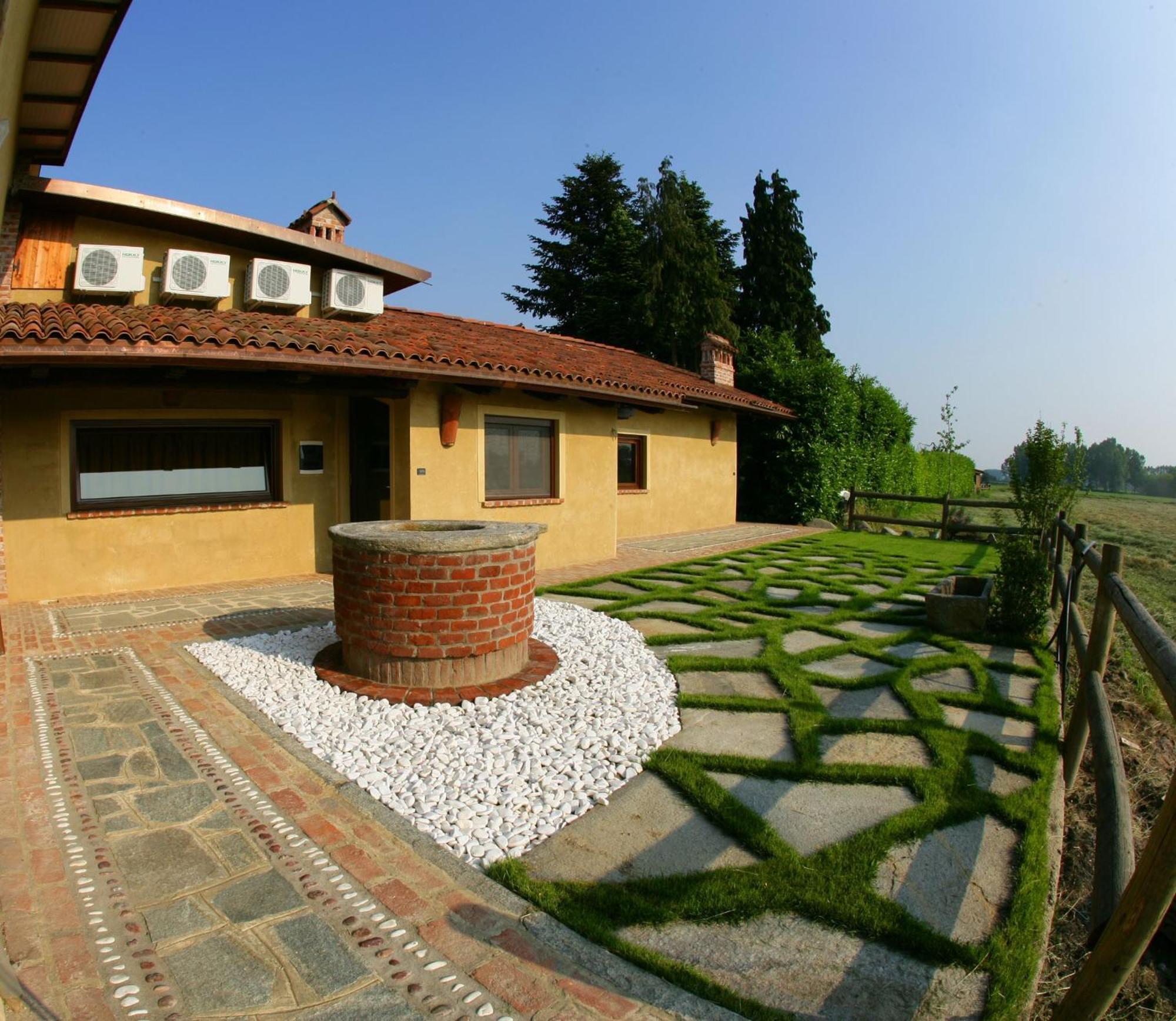 Le Soleil Villa Vigone Buitenkant foto
