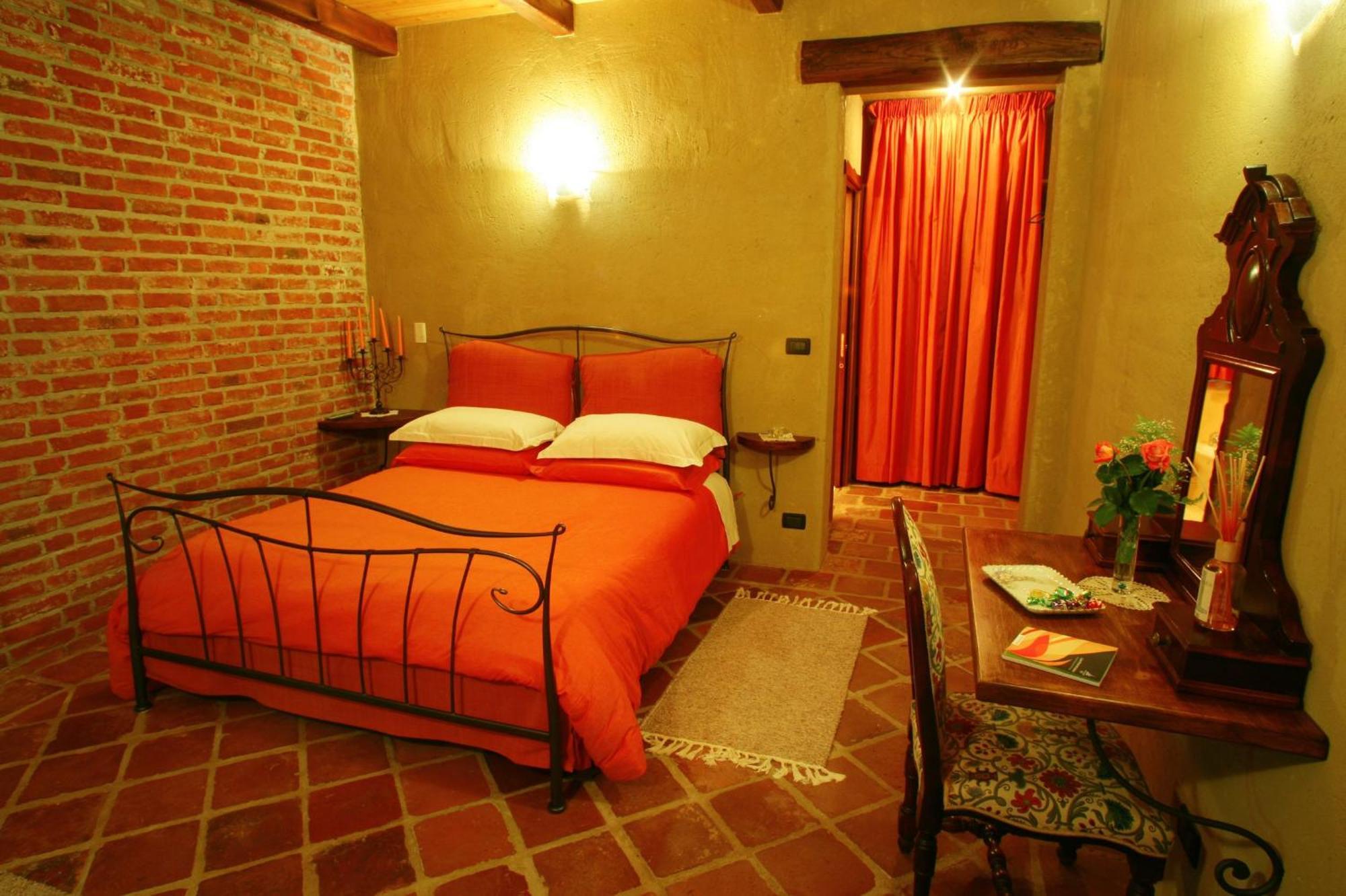 Le Soleil Villa Vigone Kamer foto