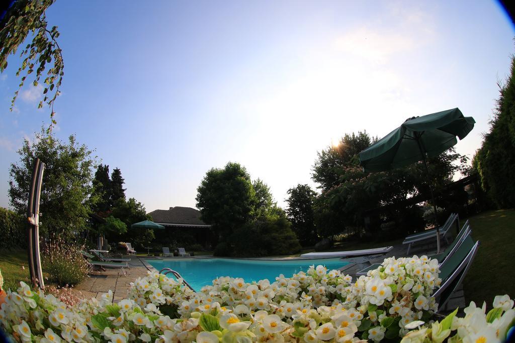 Le Soleil Villa Vigone Buitenkant foto